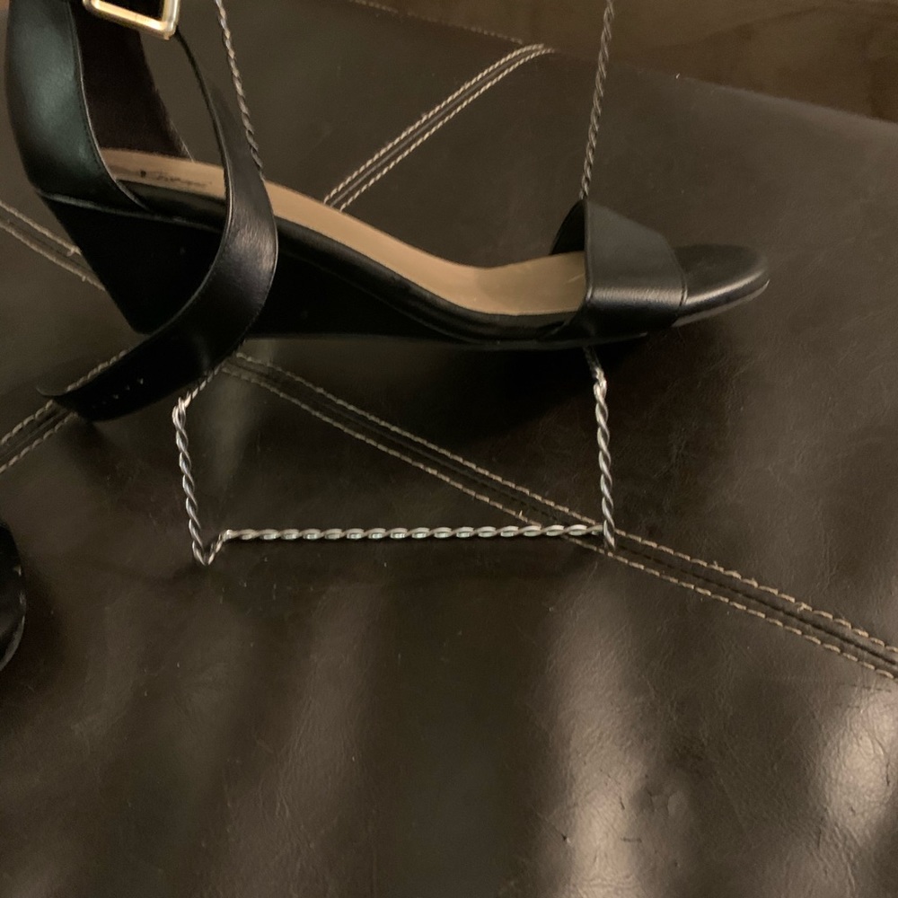 Shoe